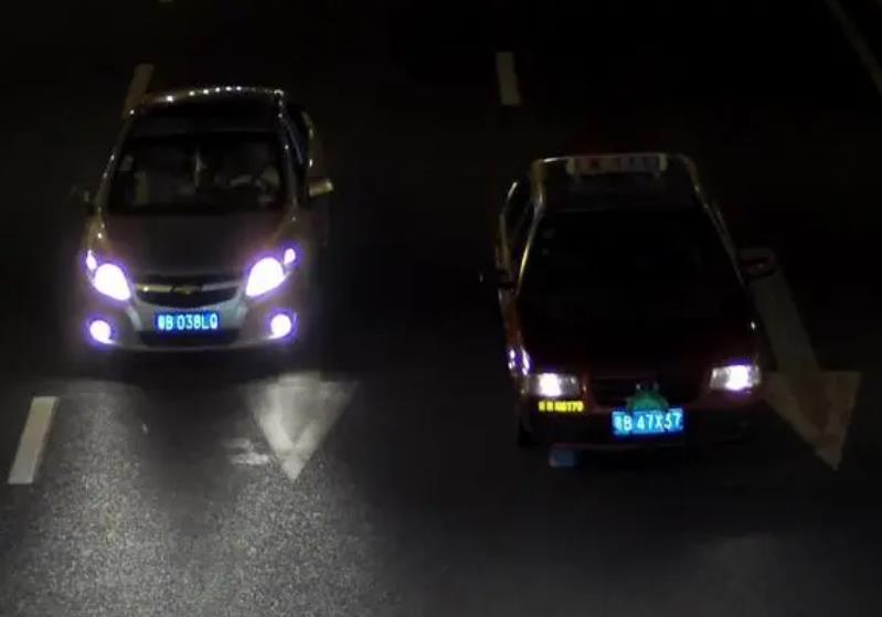 图像处理中的强光抑制方法和技术实现